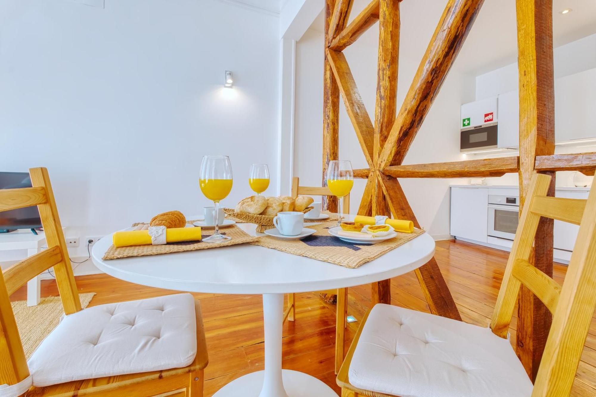 Inloveapartments - City Center For Family Лиссабон Экстерьер фото