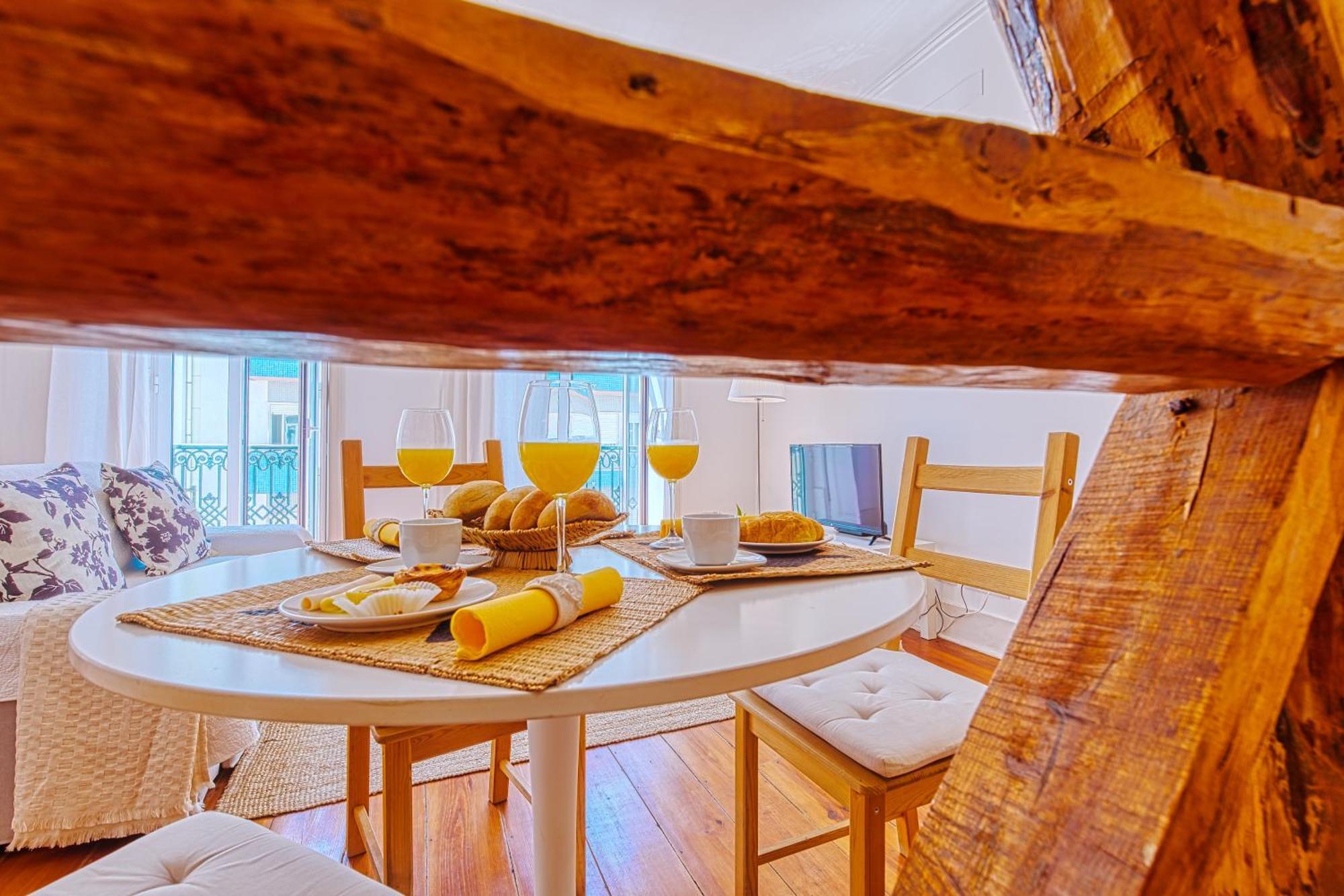 Inloveapartments - City Center For Family Лиссабон Экстерьер фото