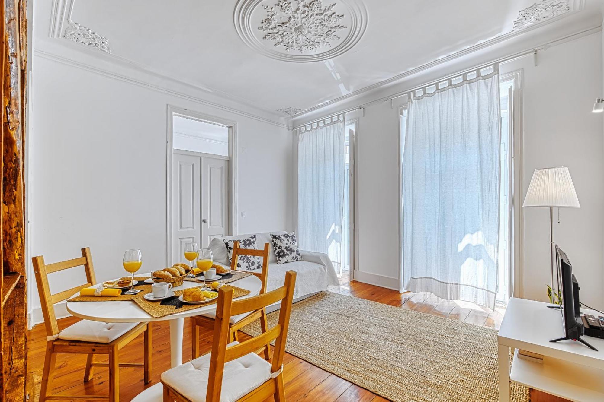 Inloveapartments - City Center For Family Лиссабон Экстерьер фото